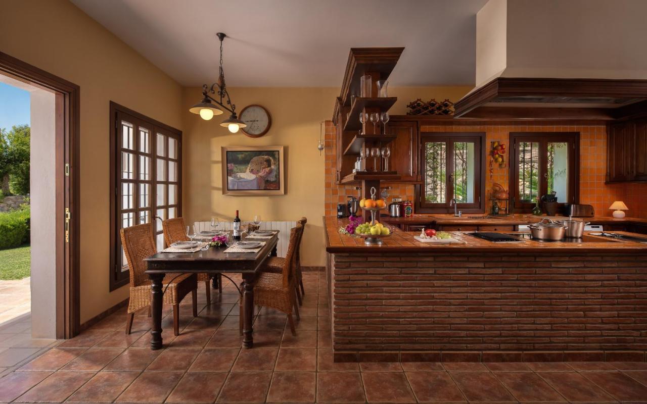 Cubo'S Mountain Bayview Luxury Villa Malaga Ngoại thất bức ảnh