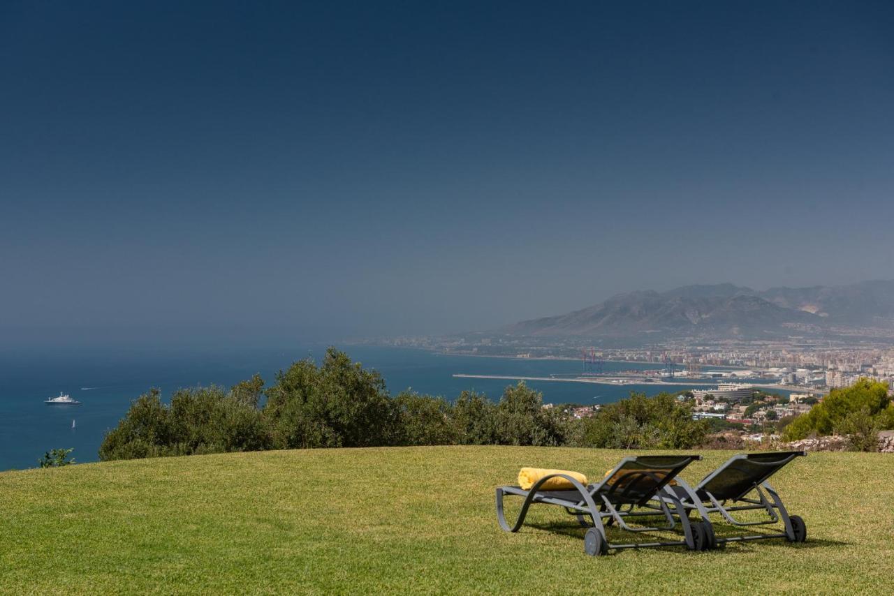 Cubo'S Mountain Bayview Luxury Villa Malaga Ngoại thất bức ảnh