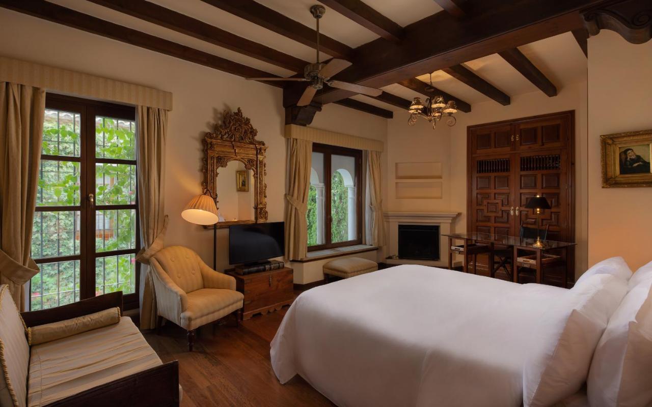 Cubo'S Mountain Bayview Luxury Villa Malaga Ngoại thất bức ảnh