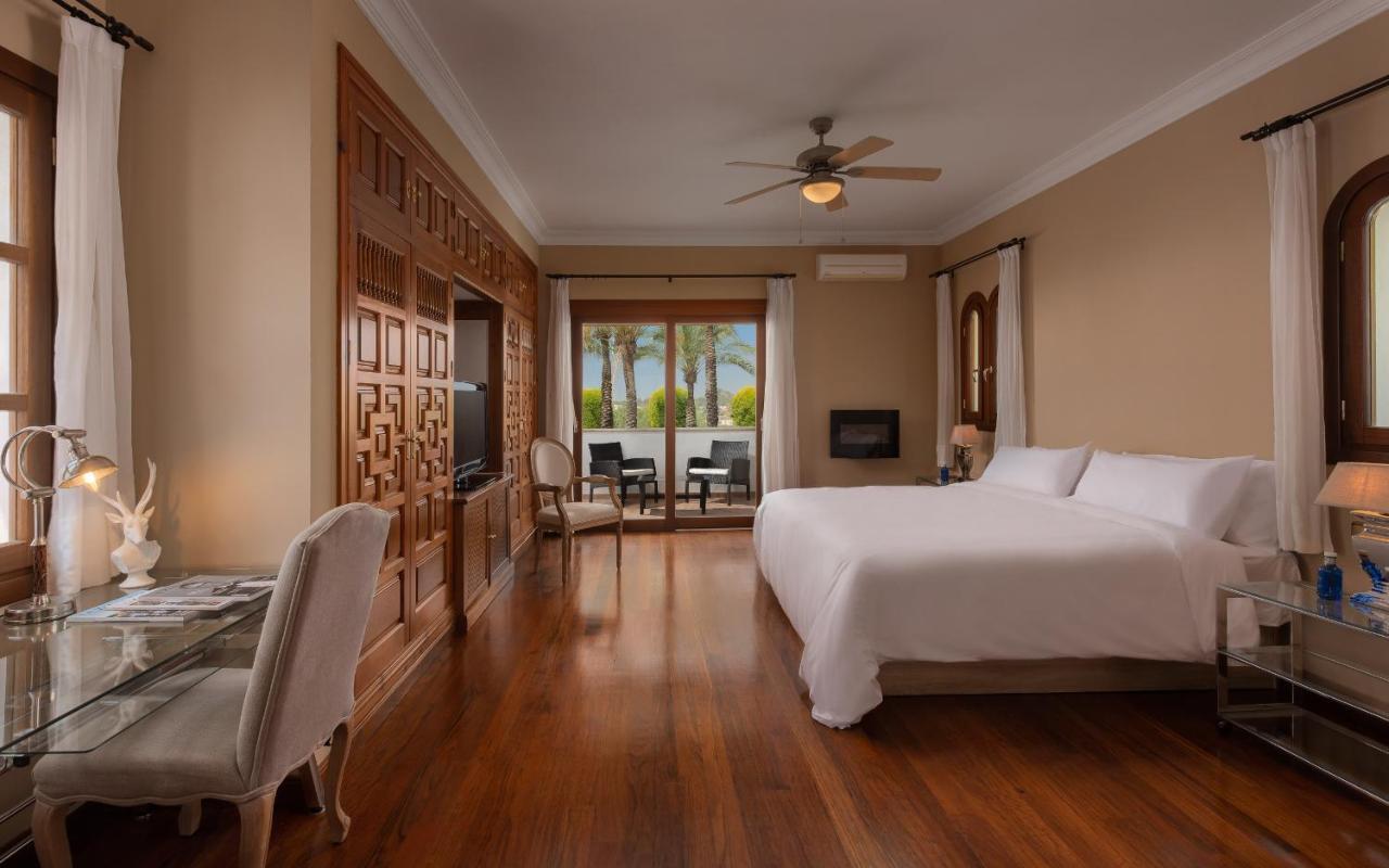 Cubo'S Mountain Bayview Luxury Villa Malaga Ngoại thất bức ảnh