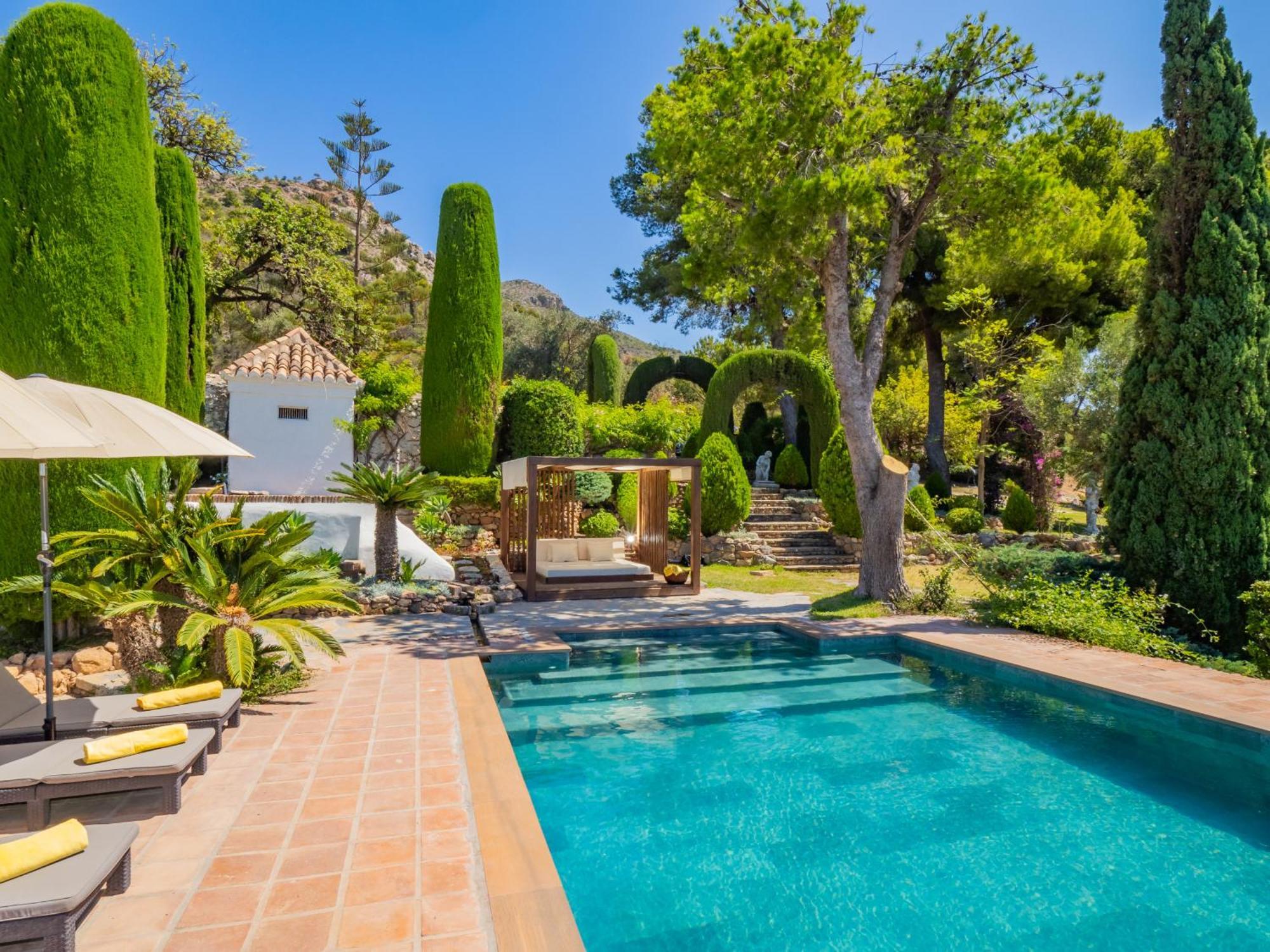 Cubo'S Mountain Bayview Luxury Villa Malaga Ngoại thất bức ảnh