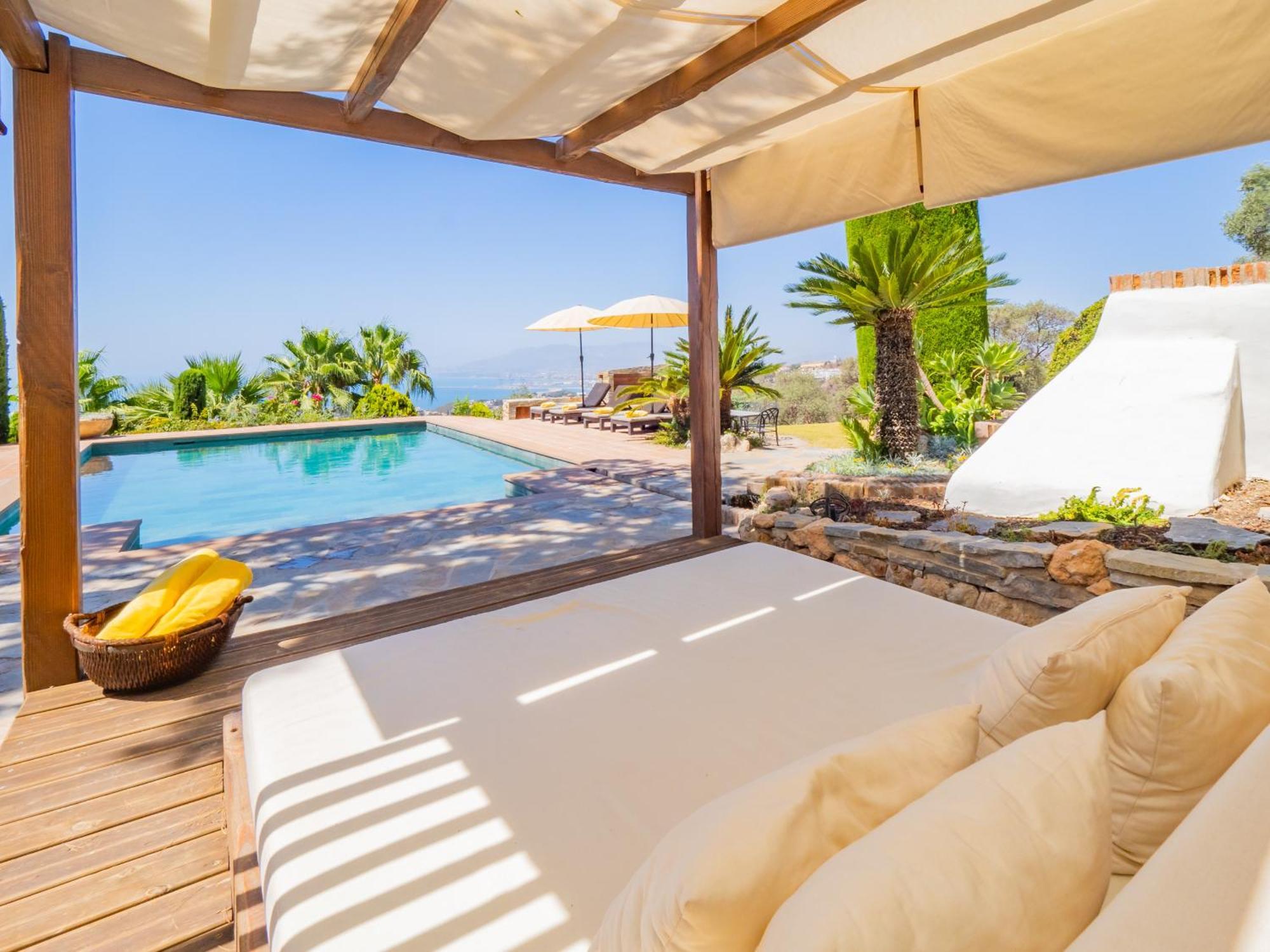 Cubo'S Mountain Bayview Luxury Villa Malaga Ngoại thất bức ảnh